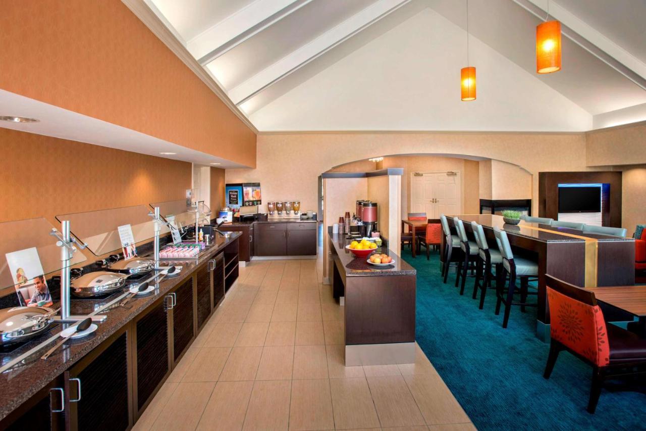 Sonesta Es Bethlehem Airport Hotel